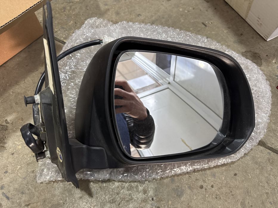 Зеркало правое хром электро с повторителем Hillux 11-