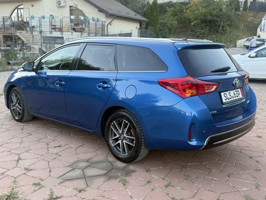 Toyota Auris 2015 2.0 diesel