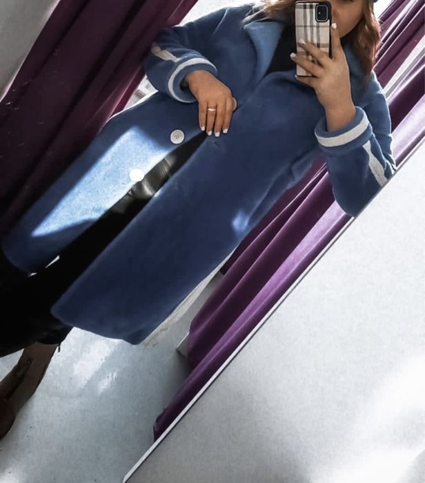 Продам пальто из натуральной шерсти