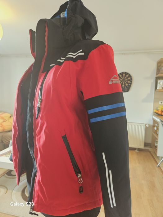 Costum Ski Waterproof .400 lei
