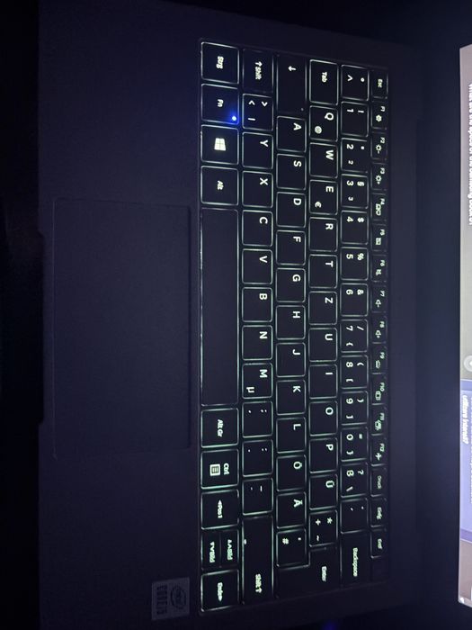 Laptop Samsung galaxy book S office, foarte slim si usor