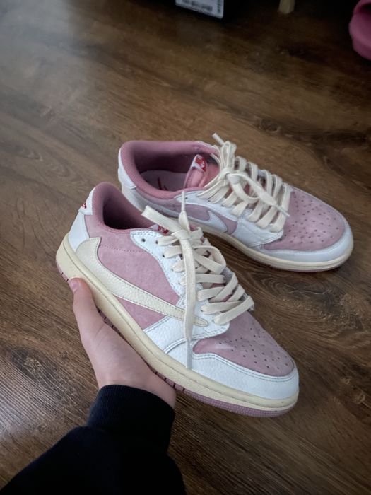 jordan 1 travis scott shy pink