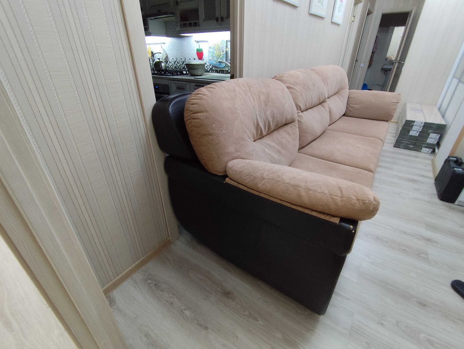 Диван + кресло, диван секционный можно собрать два средних