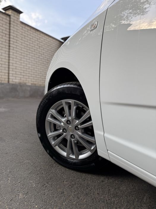 Cobalt 2025 bez probeg AT