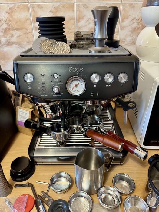 Sage/Breville Barista Express Impress - Negru/Black - Multe accesorii