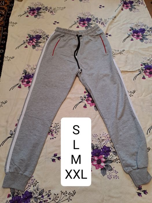 Tricou guler, bluză, pantaloni trening