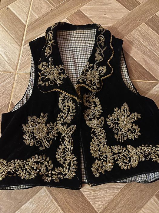 Cojoc de vanzare autentic