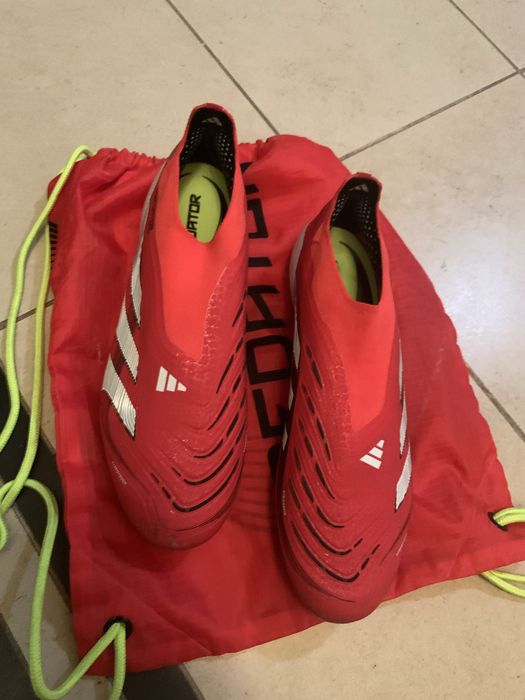 Ghete fotbal predator  43
