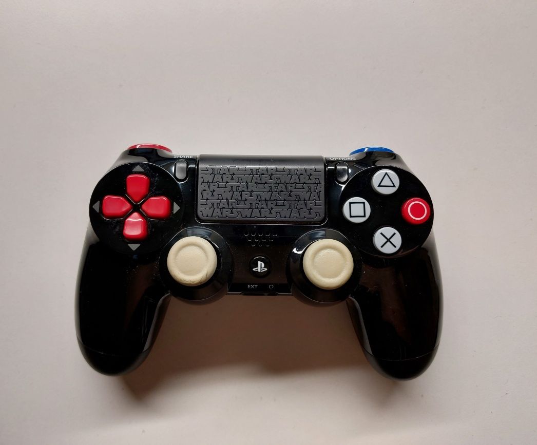 Controller PS4 Darth Vader Edition - Play Station 4 - Maneta