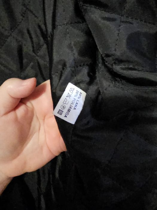 Palton de barbati negru din stofa cu un rever