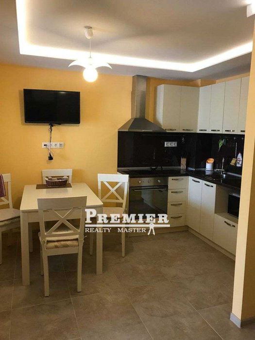 Предлагаме прекрасен тристаен апартамент за продажба в Равда!