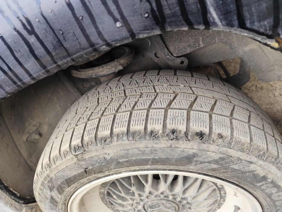 Продам шины зимние