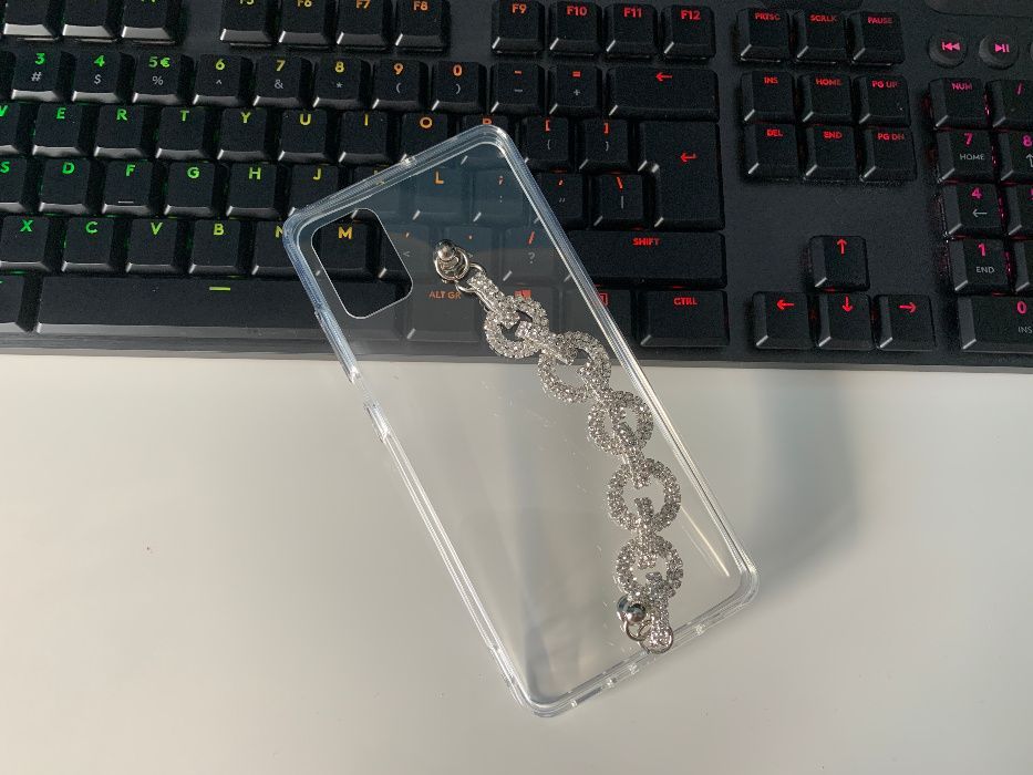 Husa cu bratara de mana si pietricele Samsung Galaxy S9, S9+, S9 Plus