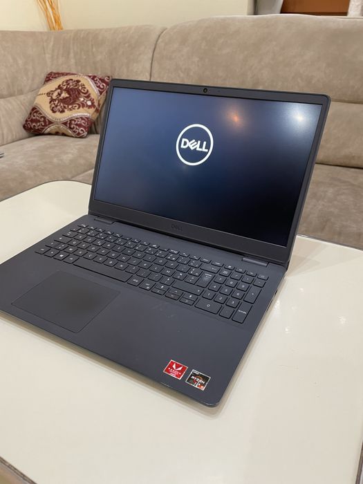 Laptop Dell Inspiron 3505, an fab 2021, baterie buna
