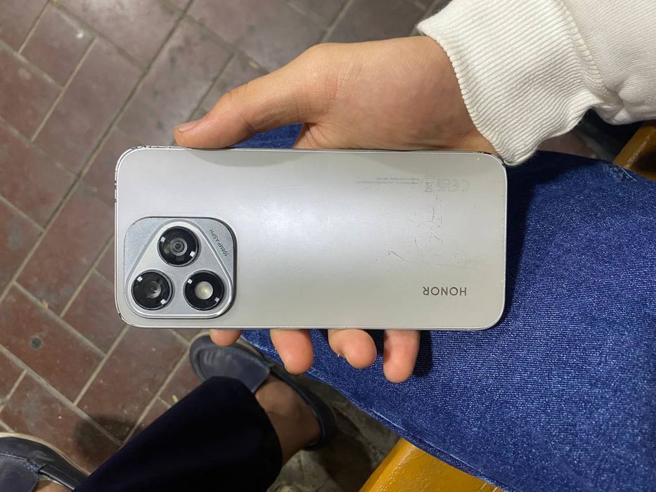 honor 400 lite sotiladi srochni naxr kelishamiza