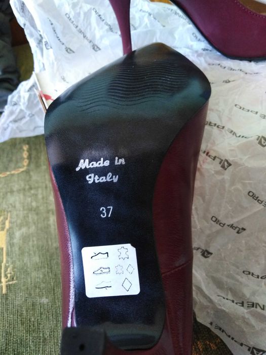 Официални обувки естествена кожа 37 номер