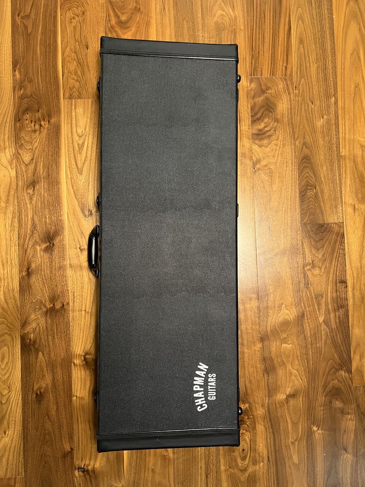 Продавам китара Chapman със Seymour Duncan адаптри