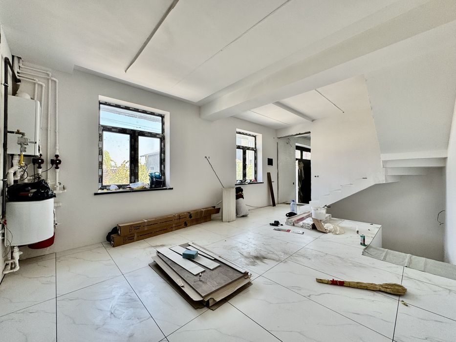 Продаётся полностью готовый коттедж в Сабзавот махалле в цене квартир