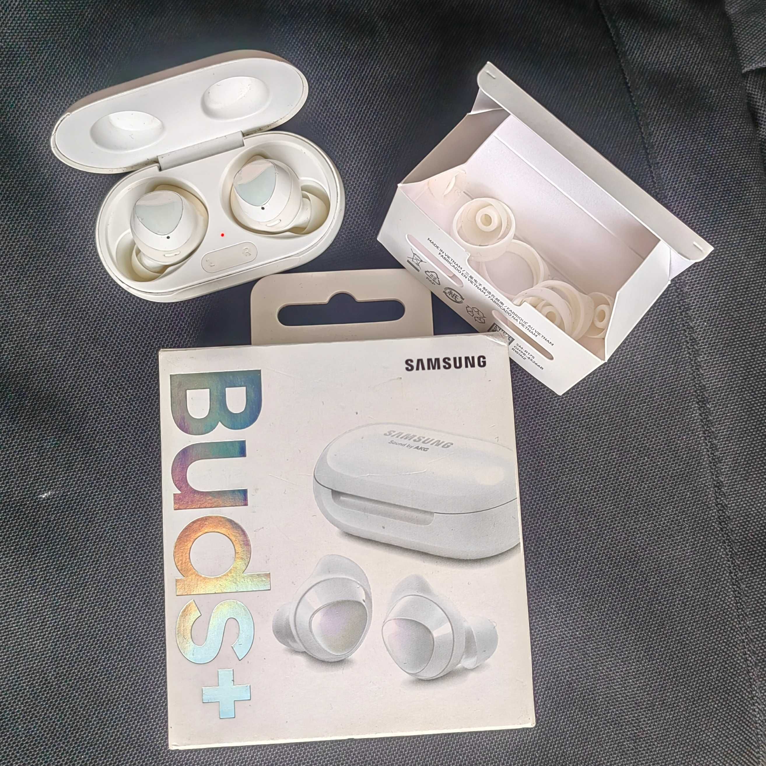 Слушалки Samsung Galaxy Buds+