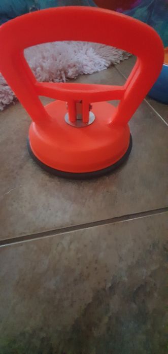 Ventuza reparatii auto si nu numai!