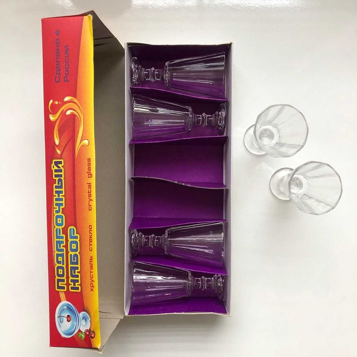 Комплект оригинални руски кристални чаши за водка - 6 бр.