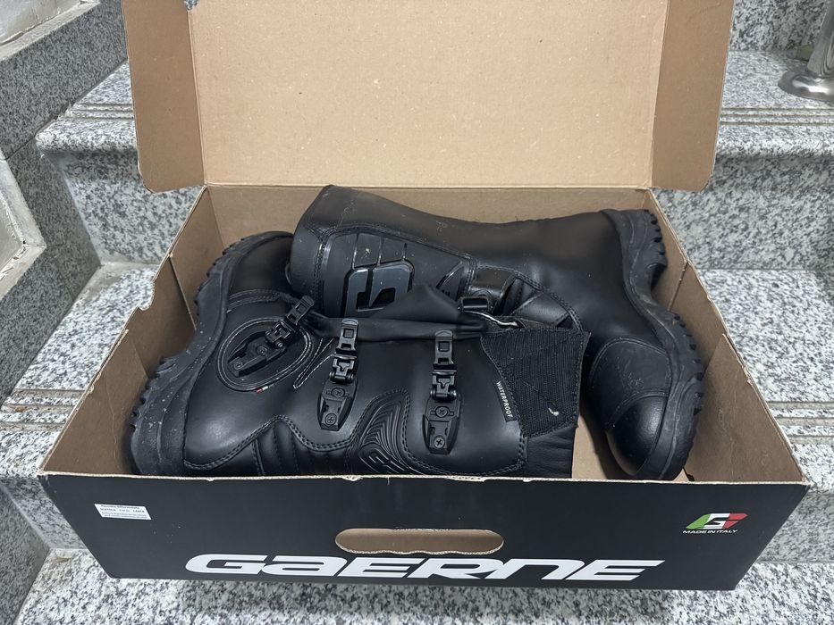 Ghete piele Gaerne Atv, Motor