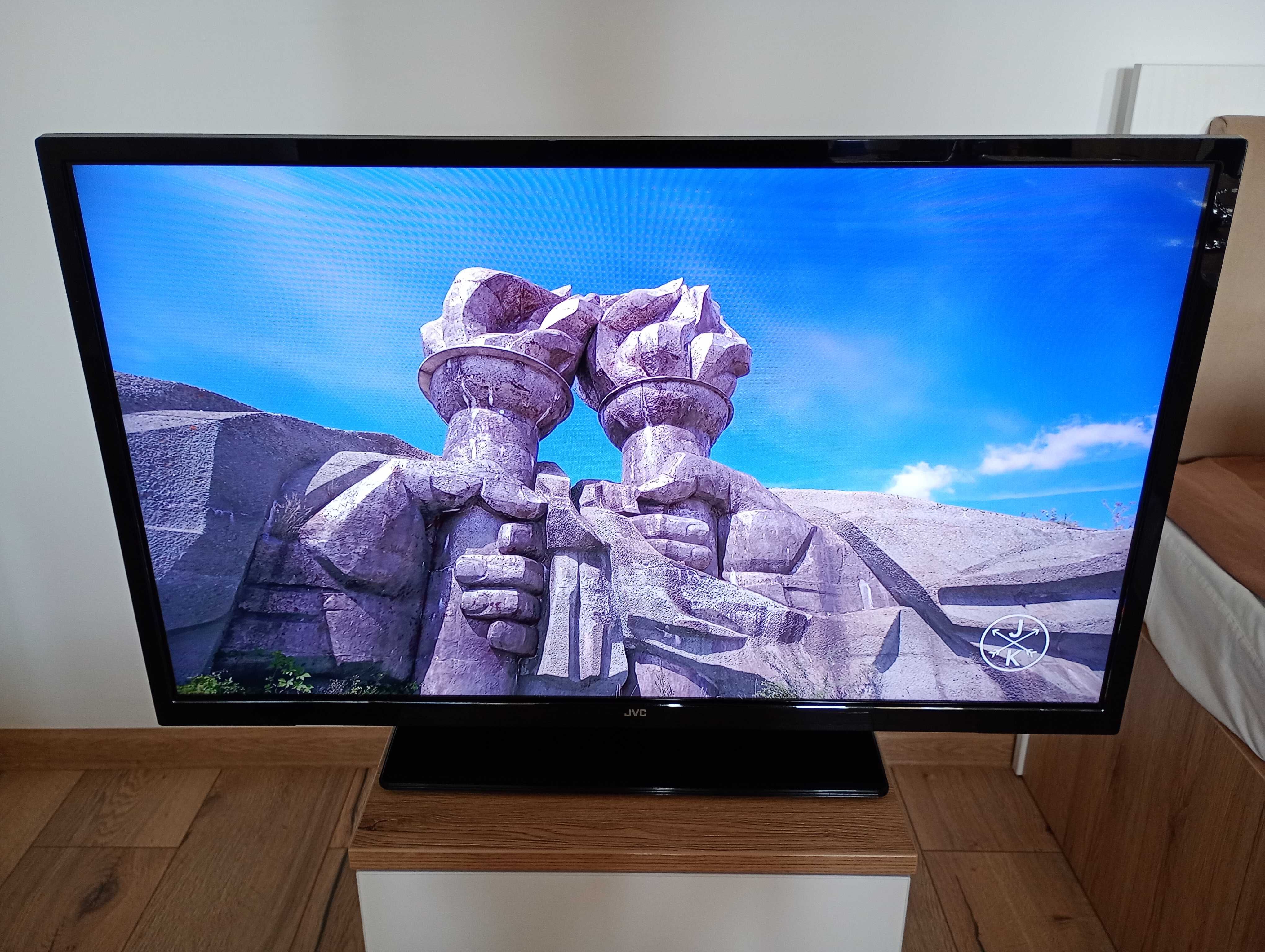 Телевизор JVC 32 inch