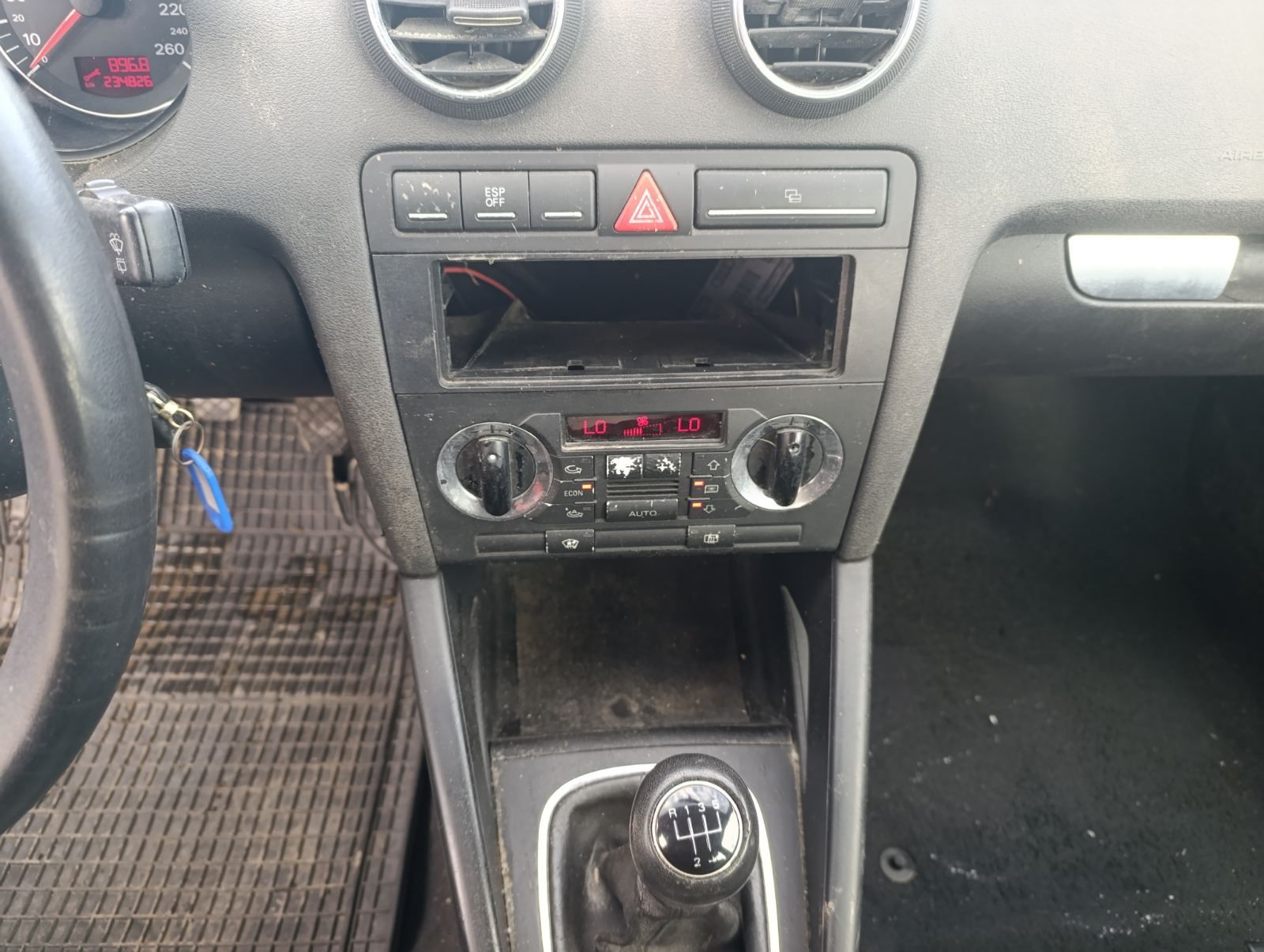 Audi A3 1.6. 102p.h