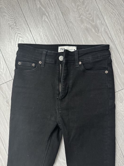 Blugi Zara marimea 36