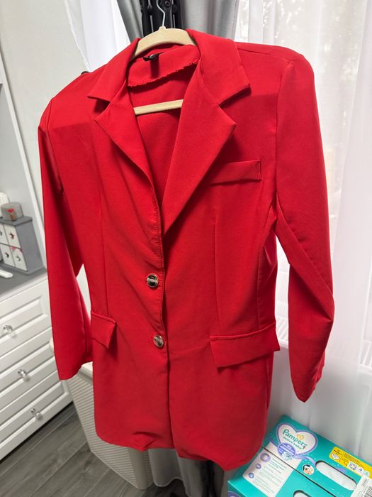 Sacou roșu,mărimea M