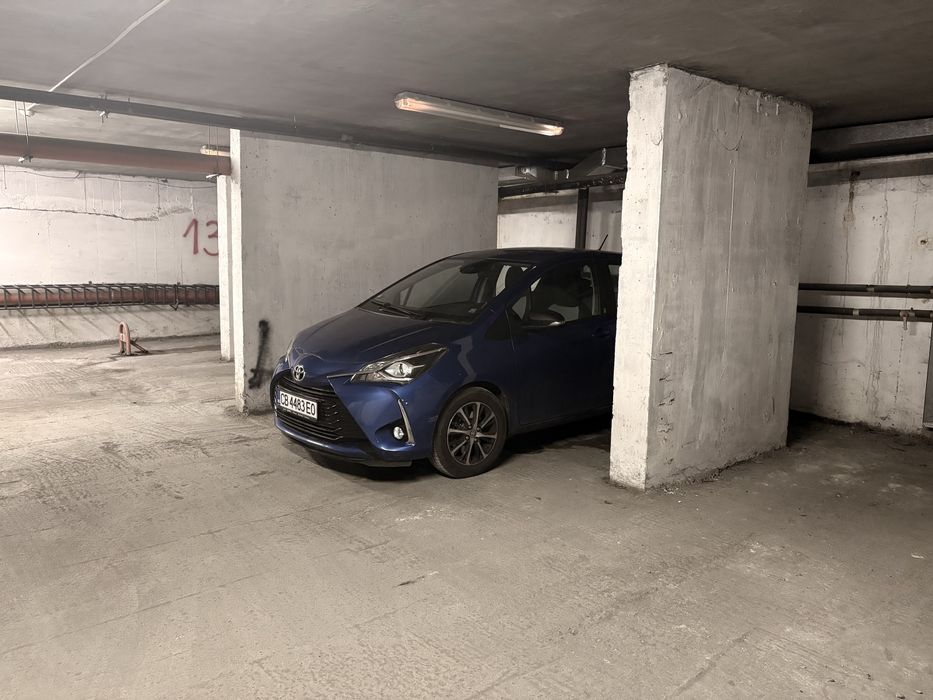 Парко място в Гео Милев, ул. Манастирска