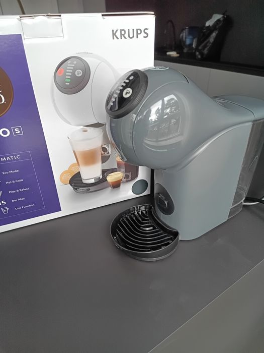 Кафе машина Dolce Gusto