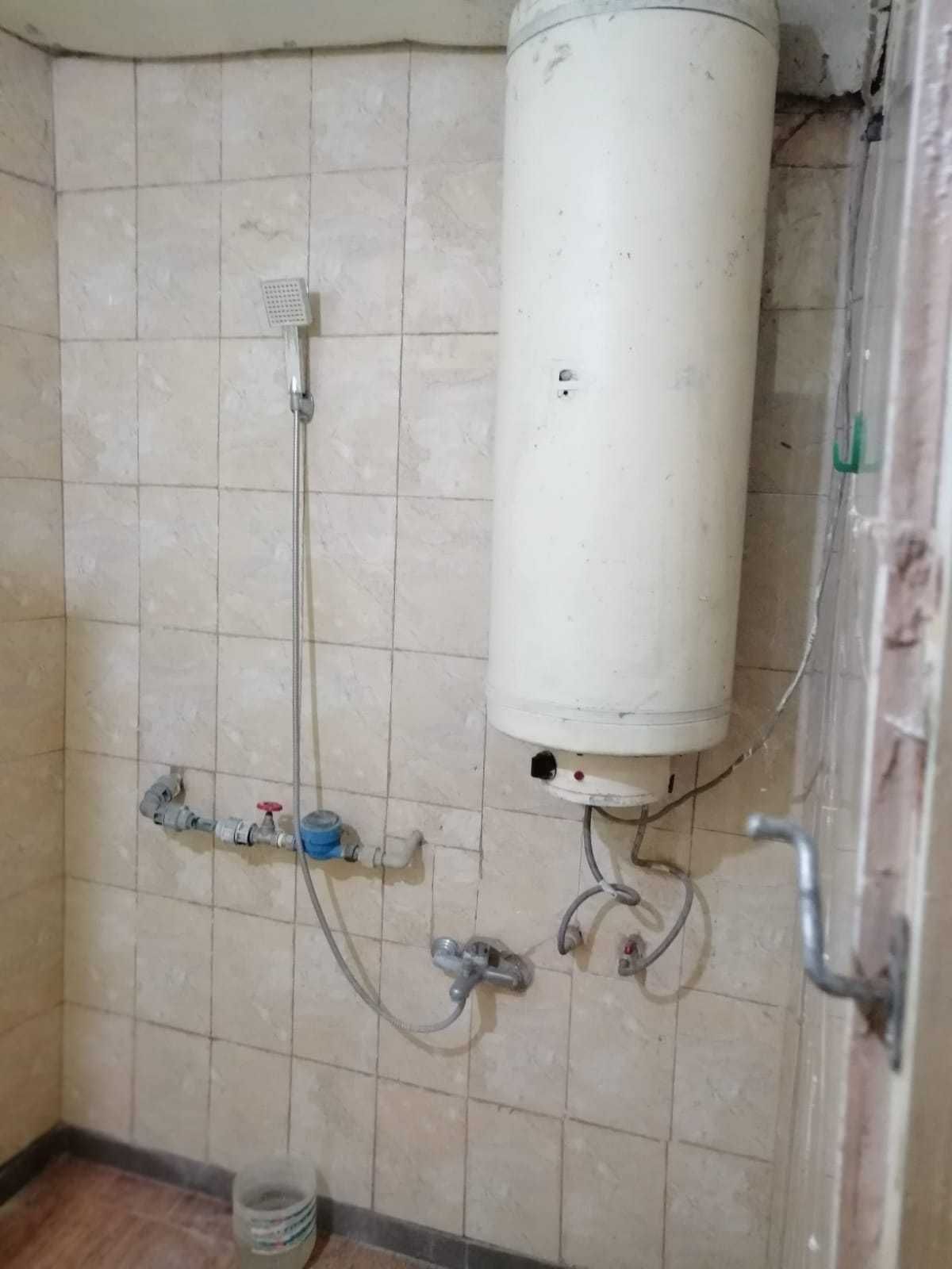 Продавам Къща с.Комощица