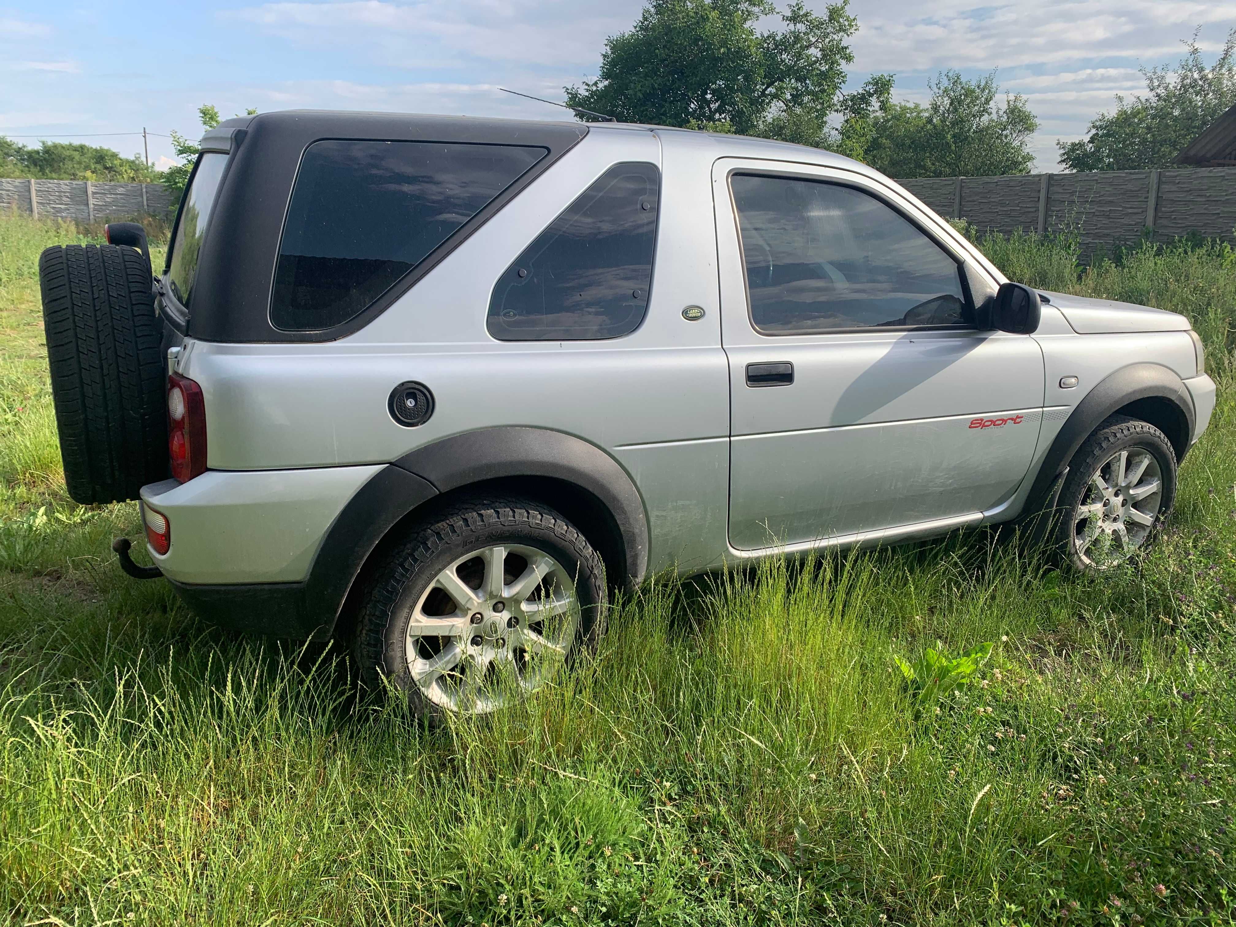 Vand autoturism marca LAND ROVER,  in Oradea, din anul 2006,