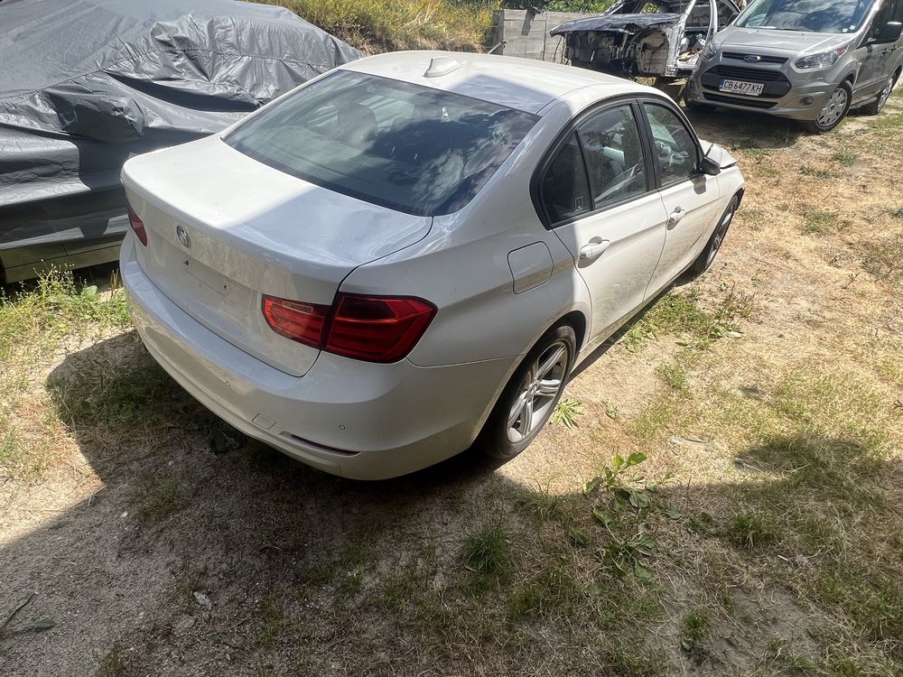 BMW 320d на части