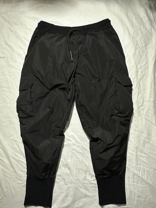 Pantaloni Made By Society