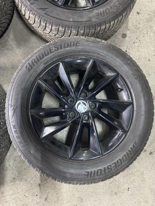 Jante Skoda 17” + anvelope de iarna Bridgestone