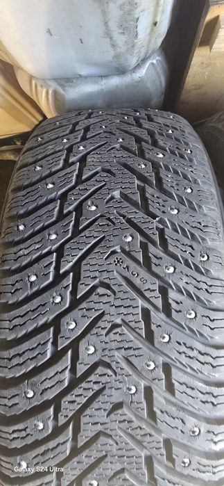 Hakapelita 8 205/55/16