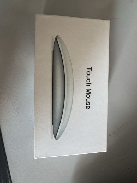 Touch Mouse — сенсорная беспроводная мышь