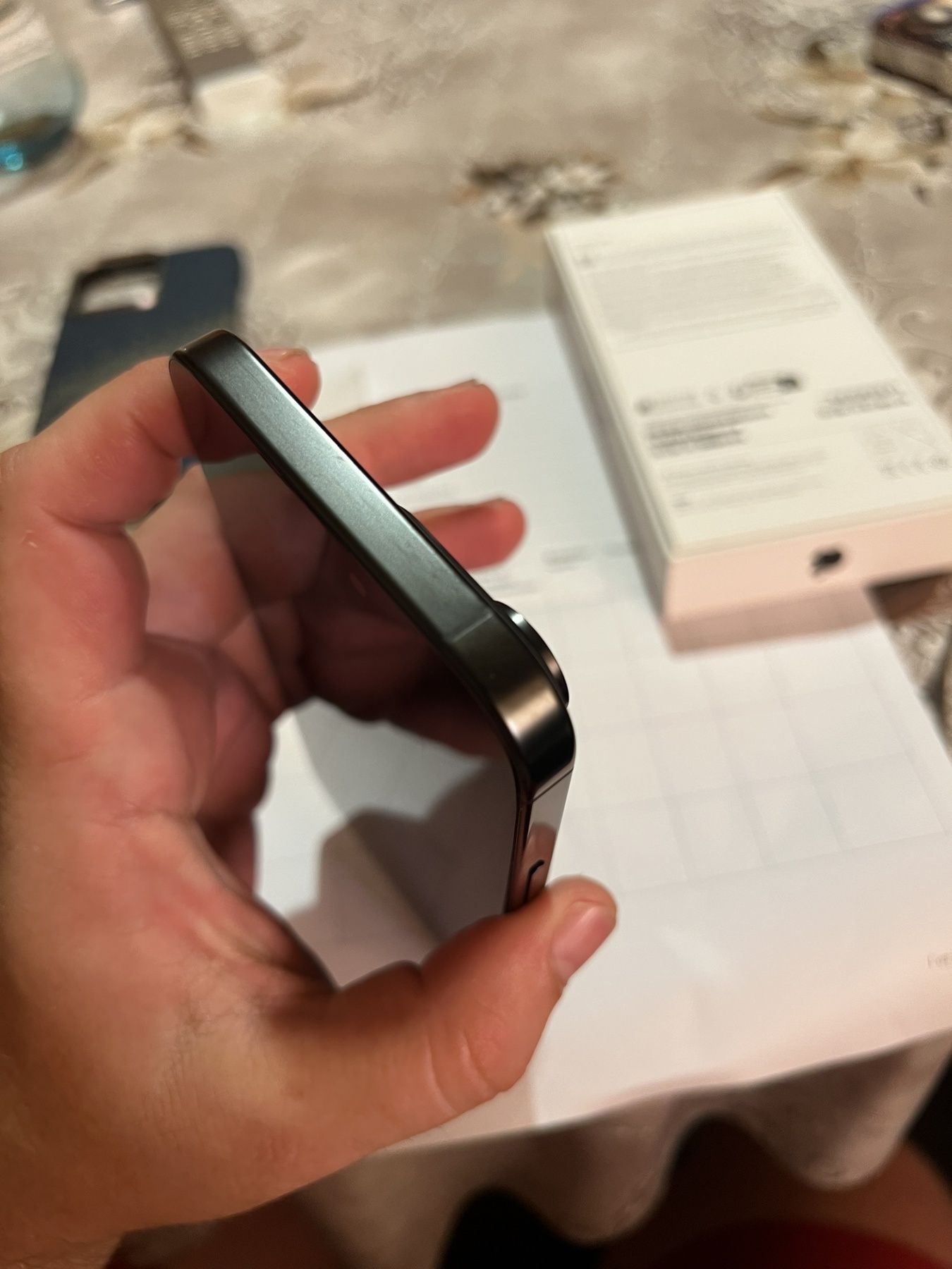 IPhone 16 Pro Max 256 gb Black! Като Нов! Гаранция!