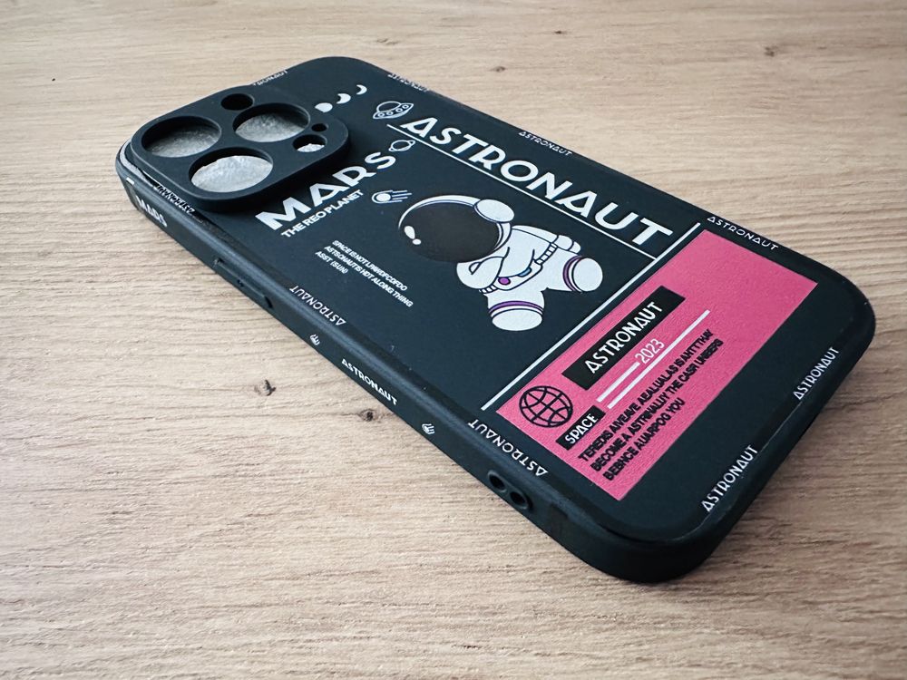 Iphone 14 Pro Case Astronaut