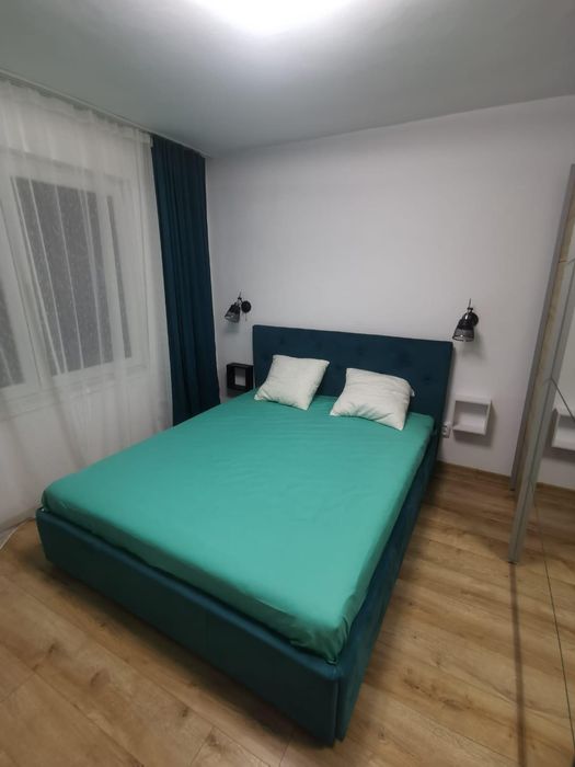 vand apartament 2 camere