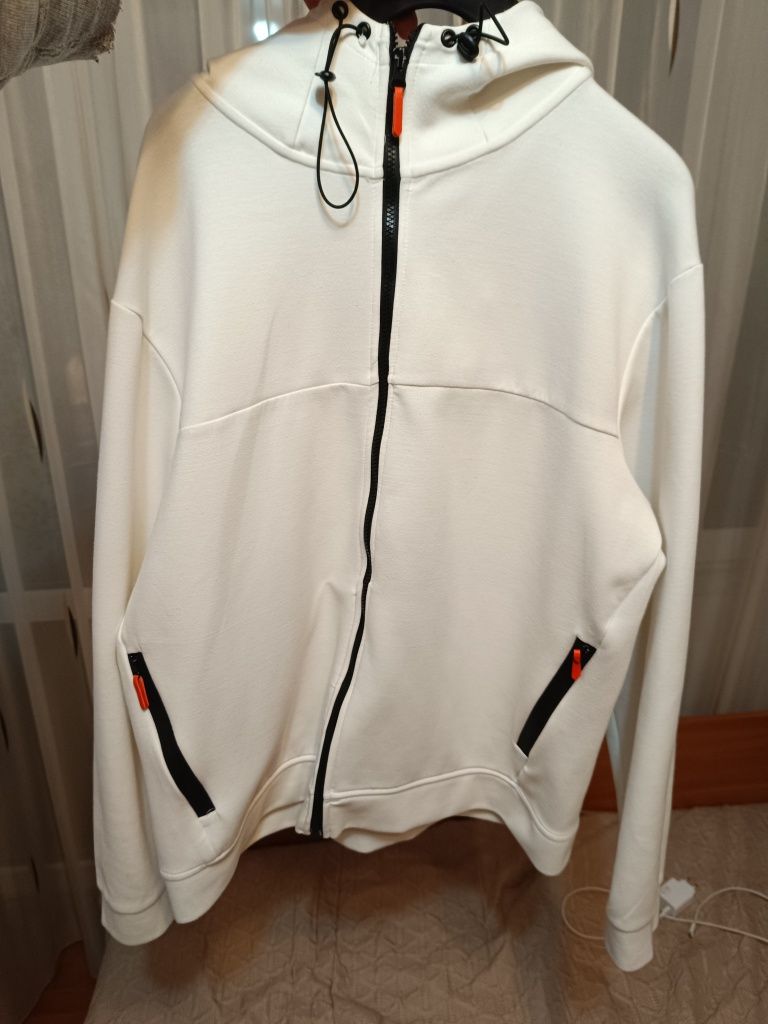 Суичер Zara L/XL