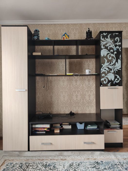 Продам гостинную