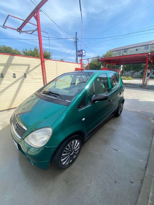 Vând Mercedes A 170