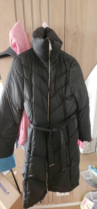 Geaca dama lungă verde închis puf pene Massimo Dutti