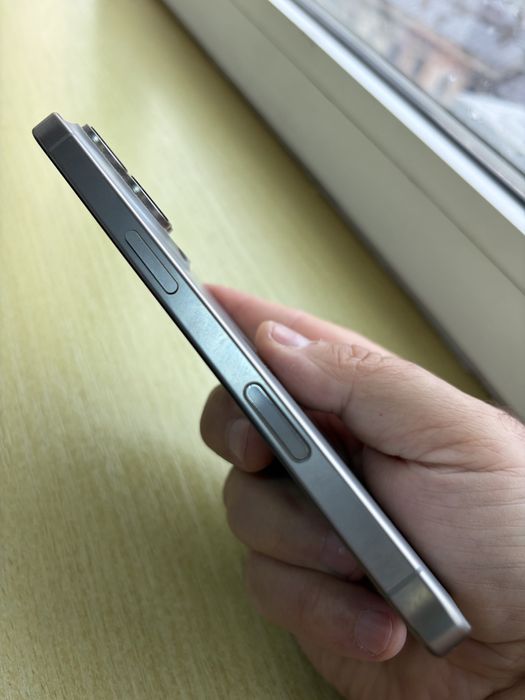 Ipfone 16 pro titan garantie