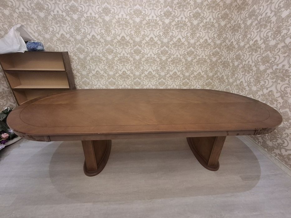 Стол овальный 12-кишилик етр