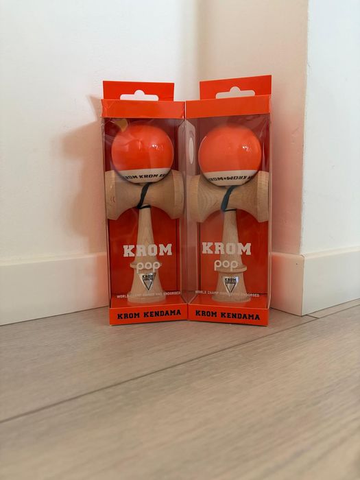 Kendame Krom Pop disponibile galgen și portocaliu