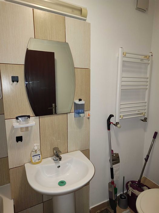 Apartament 2 camere de inchiriat